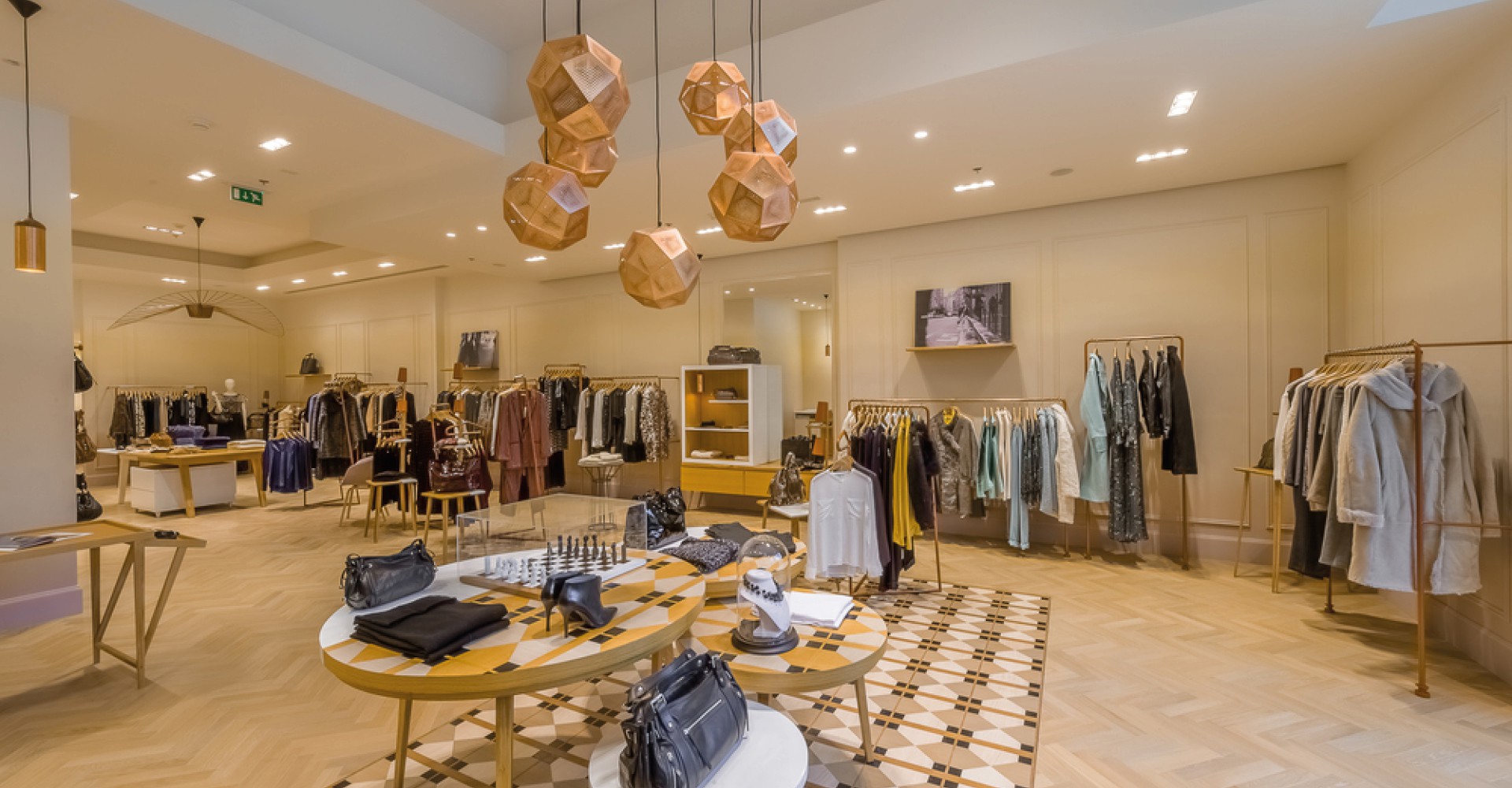 Gerard Darel Kings Road - BB Contracts